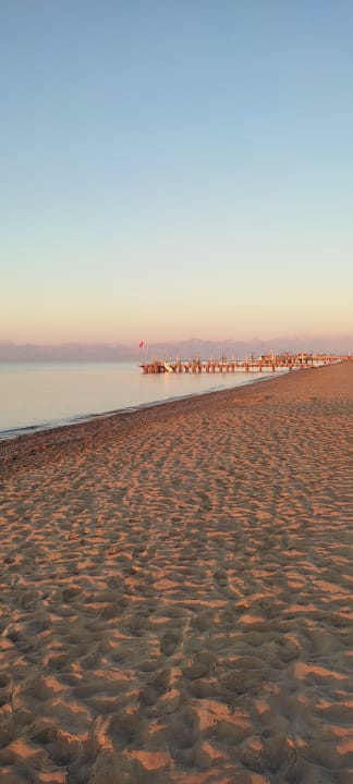 Strand Adora Hotel & Resort