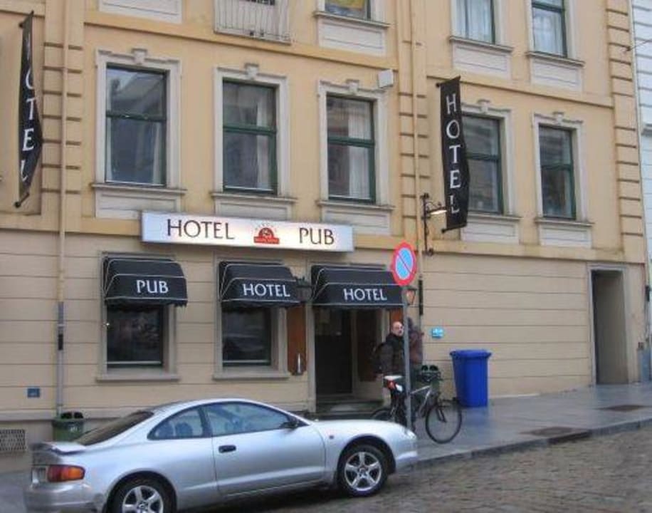 Außenansicht Hotel Bergen Travel Hotel Bergen Travel