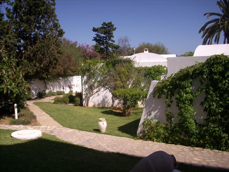 Ausblick vom Zimmer im EG The Orangers Beach Resort and Bungalows