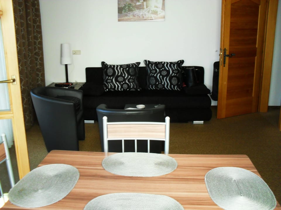 Essecke und Wohnbereich Pension Gaimberg