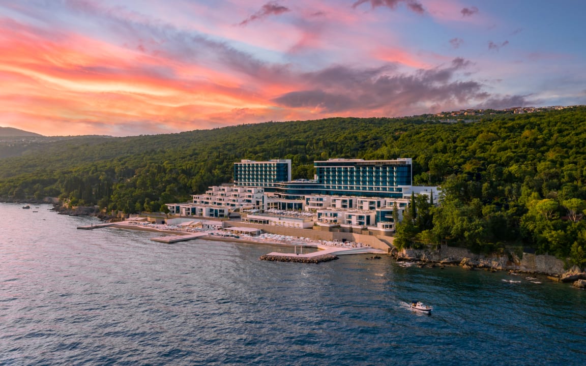 Außenansicht Hilton Rijeka Costabella Beach Resort And Spa