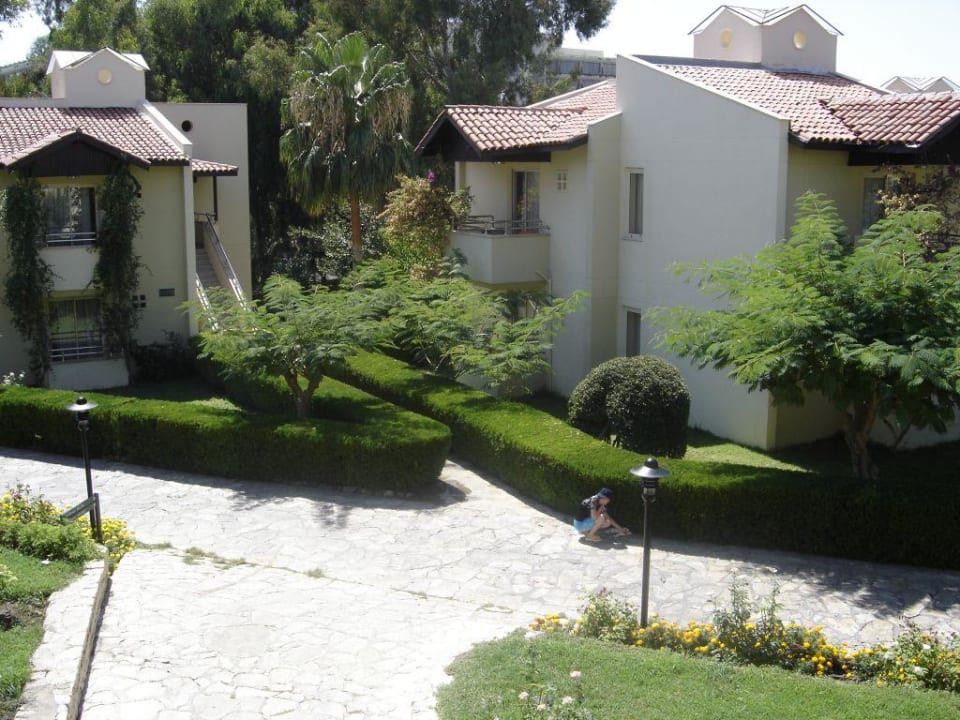Die Gartenanlage Melas Holiday Village