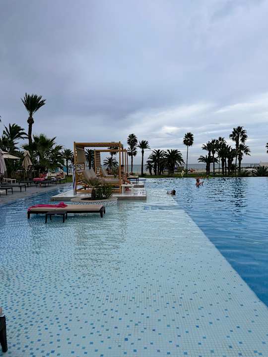 Pool Hotel JAZ Tour Khalef