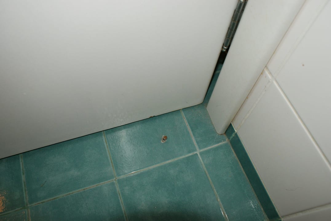 Odbojnik przy drzwiach łazienki Berlin Golden Beach