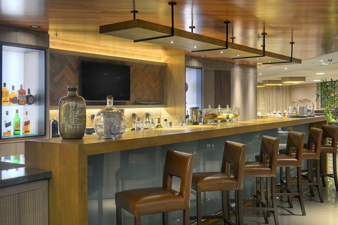 Lobby Hotel Deville Prime Campo Grande