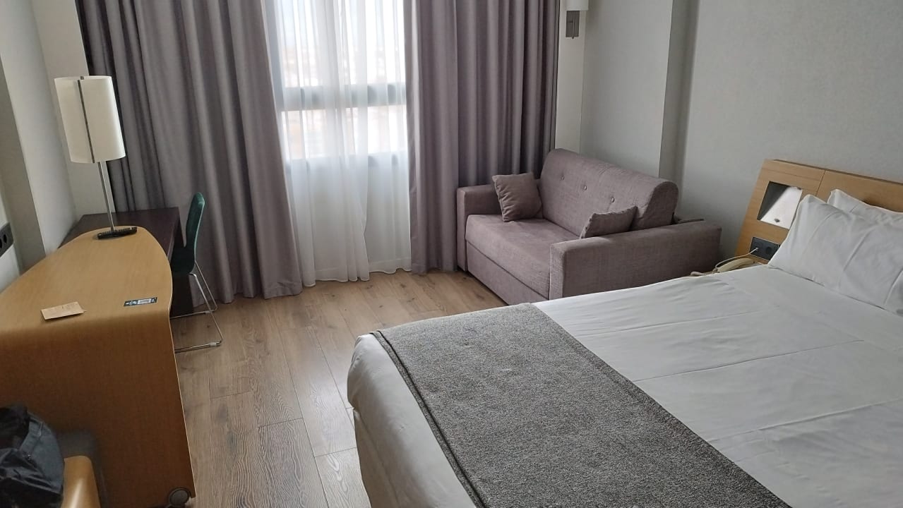 Zimmer Ilunion Valencia 4