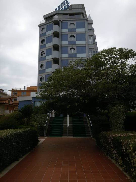 Frontansicht, bitte Bildschirm drehen B&B Hotel Chioggia Airone