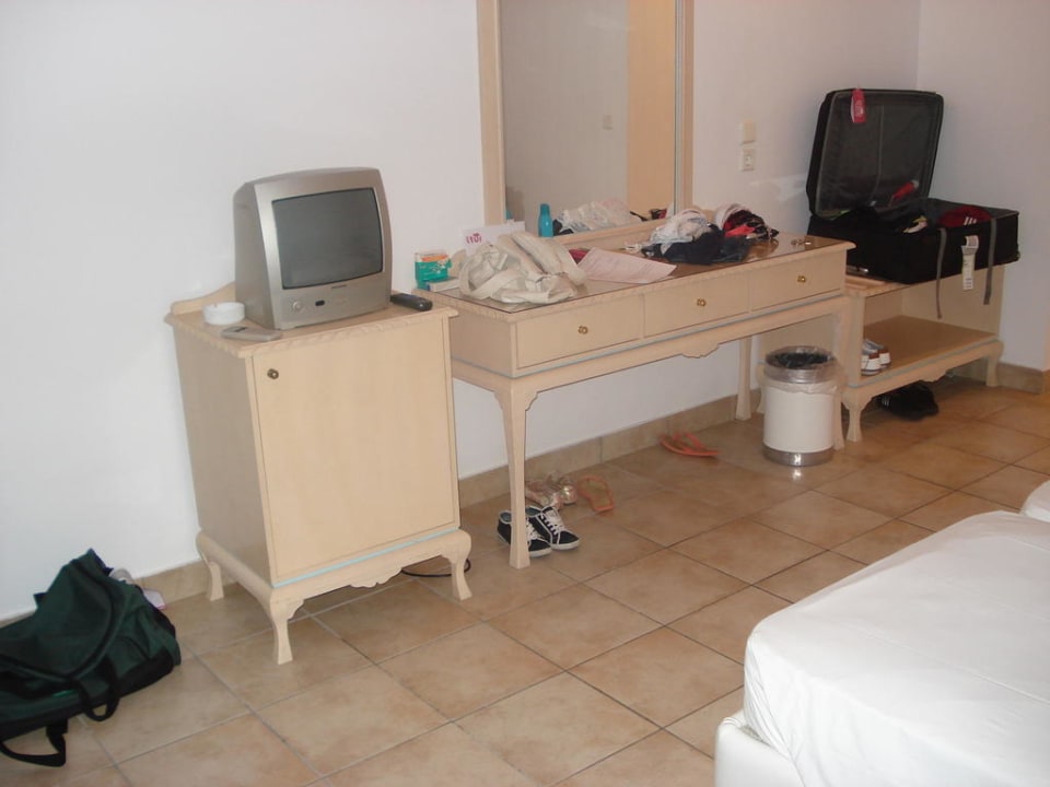 Zimmereinrichtung  Mitsis Rodos Village