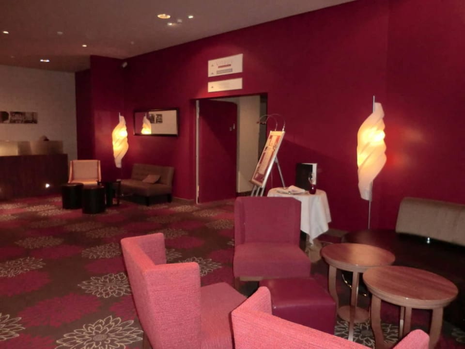 Innenausstattung Leonardo Royal Hotel Düsseldorf Königsallee