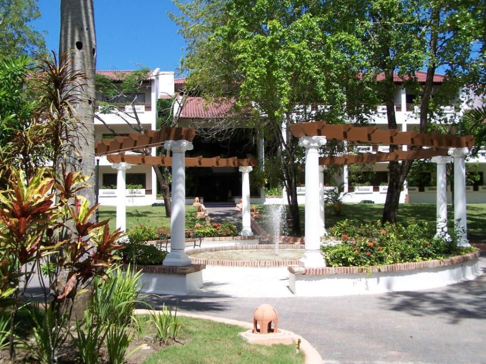 Weg zum Strand Sunscape Puerto Plata