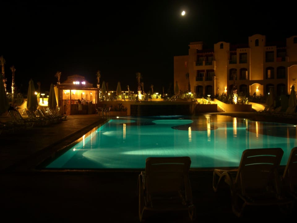 Pool bei Nacht Lemon & Soul Makadi Garden