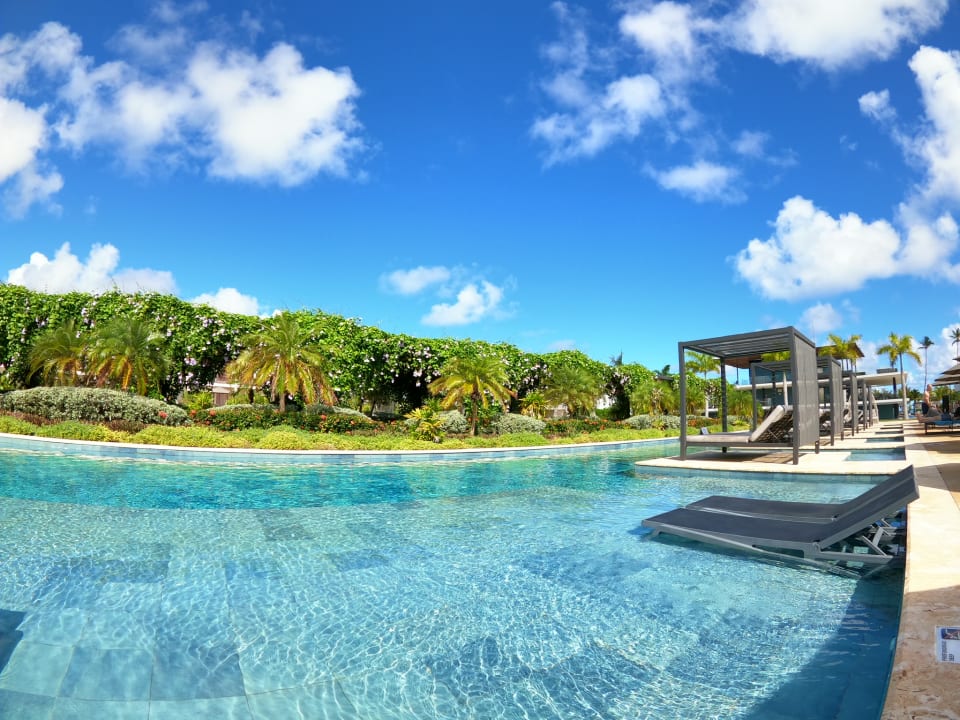 Pool Live Aqua Punta Cana - All Inclusive - Adults Only