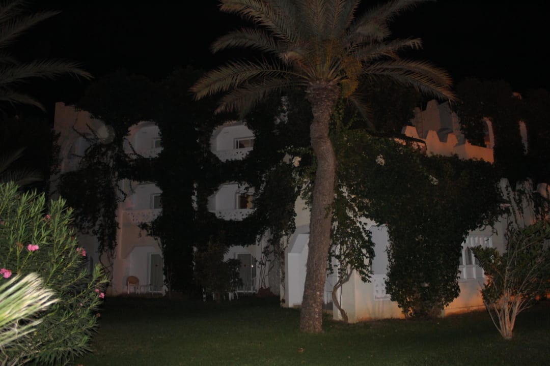 Seitenflügel by night Mahdia Beach & Aquapark