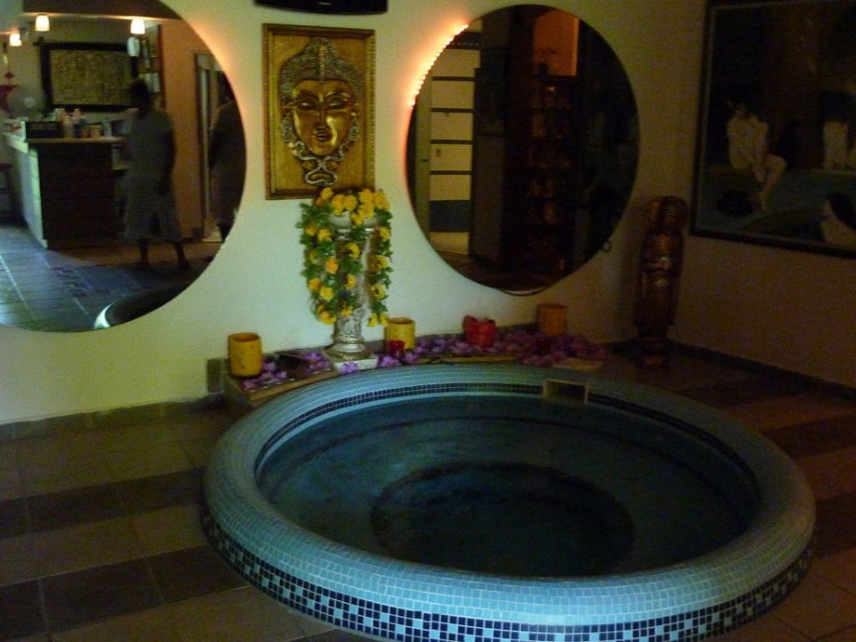 SPA Can Garden Beach