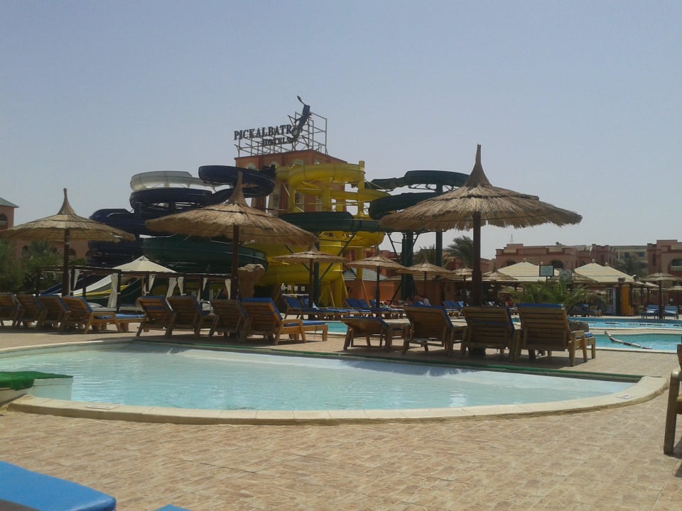 Glijbanen. Pickalbatros Aqua Park Resort - Hurghada