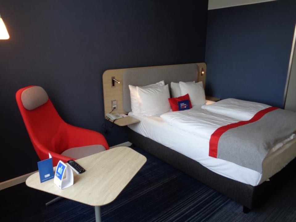 Zimmer Holiday Inn Express Berlin City Center