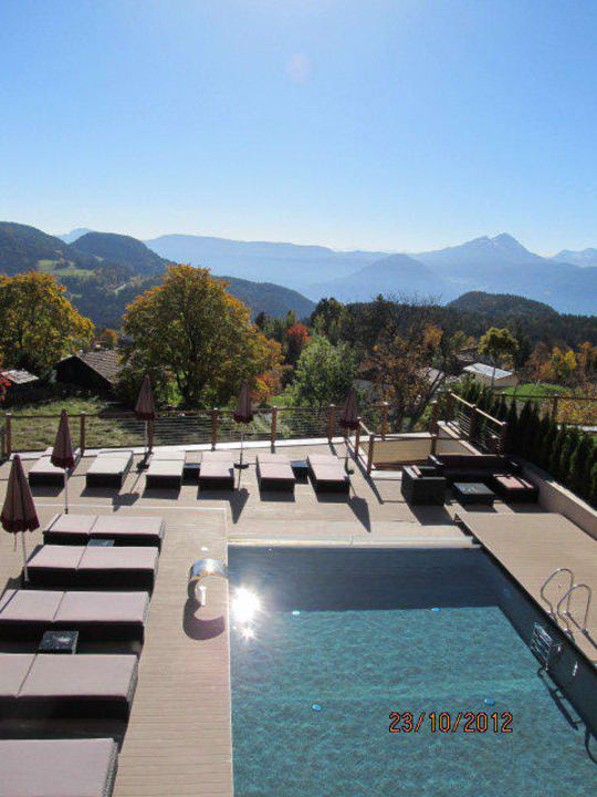 Außenpool Hotel Chalet Mirabell