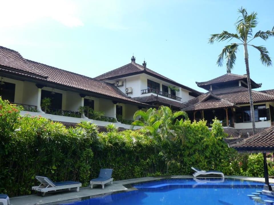 Pool Hotel Ari Putri