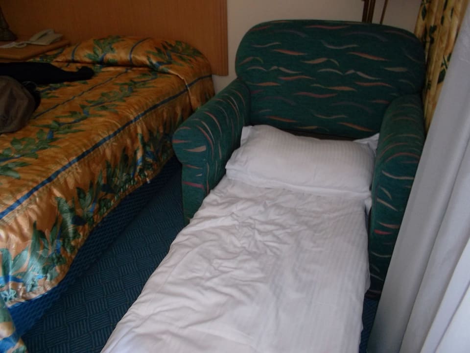 Sessel als Bett IC Hotels Green Palace