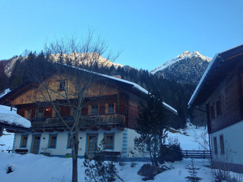 Bauernhäuser mit Almwellnesssuite Almwellness-Resort Tuffbad