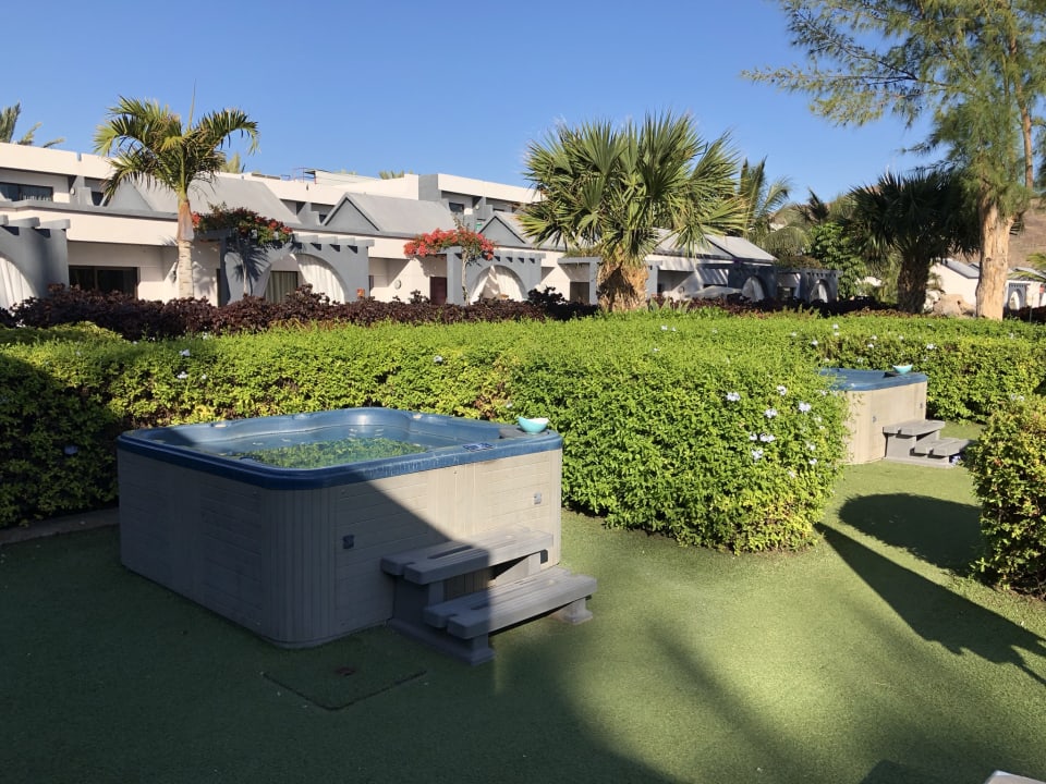 Gartenanlage R2 Romantic Fantasia Suites - Adults only