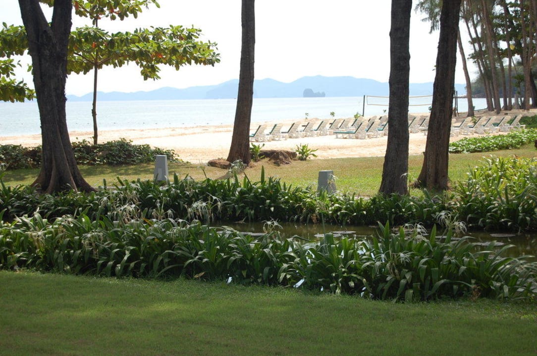 Beach Dusit Thani Krabi Beach Resort