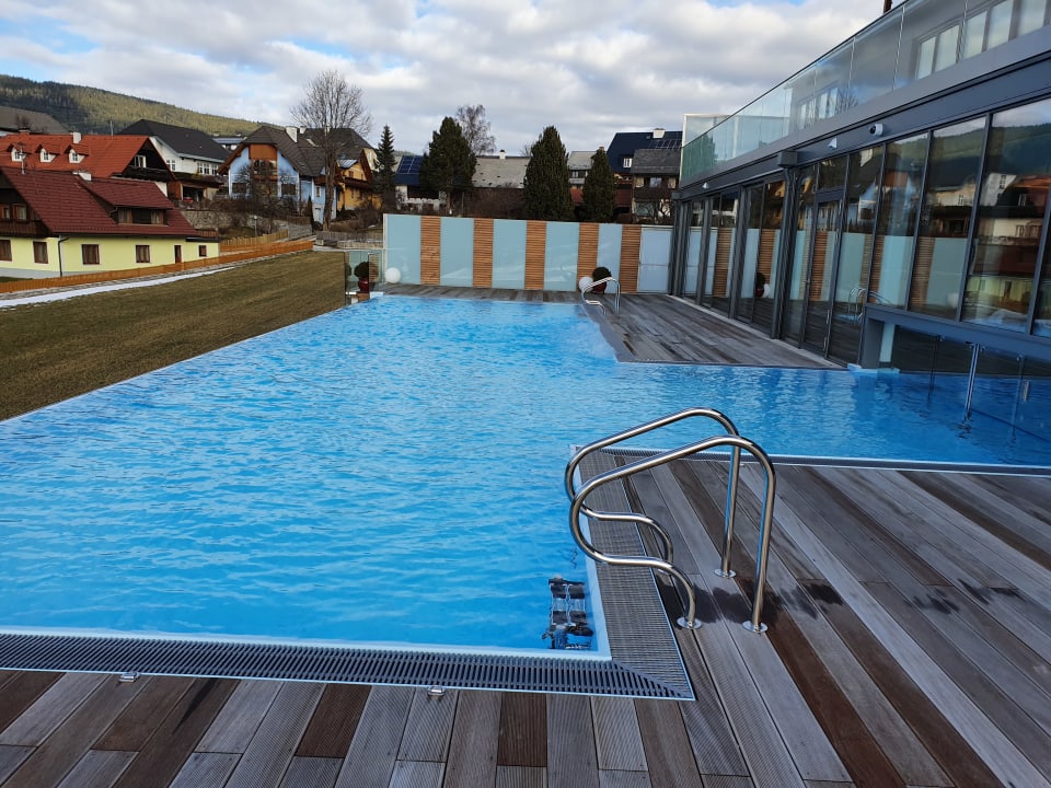 Pool Dorfhotel Fasching