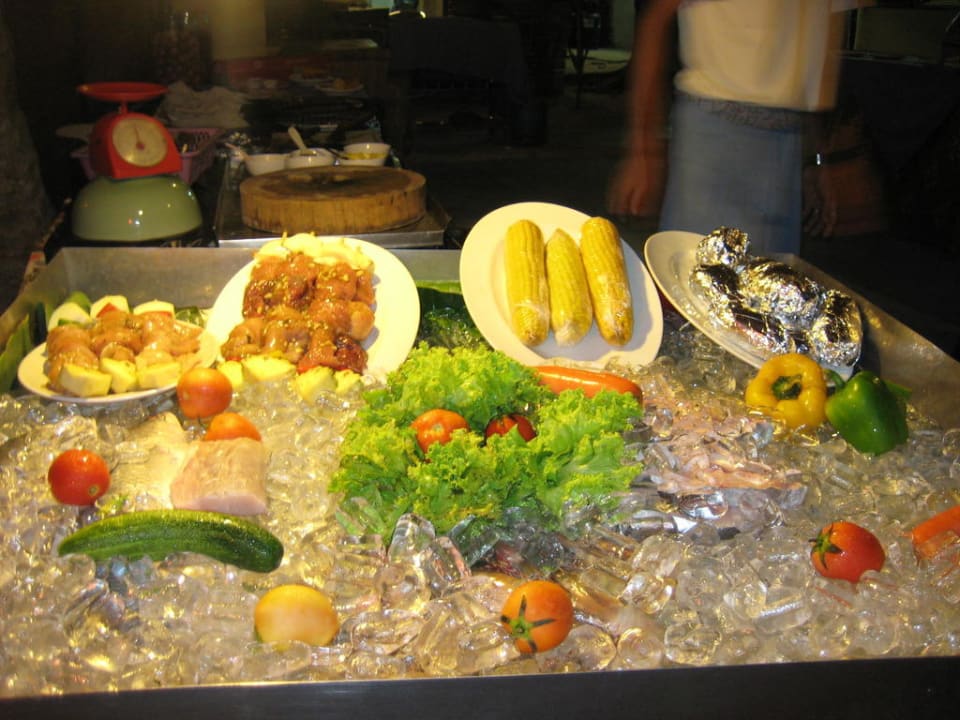 Täglich frisch - Catch of the Day Hotel Thapwarin Resort