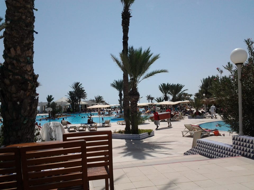 Blick von der unteren Terrasse Hotel El Mouradi Djerba Menzel