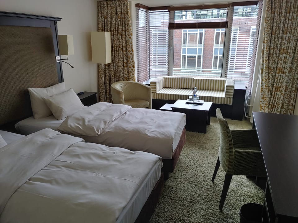 Zimmer Radisson Blu Senator Hotel