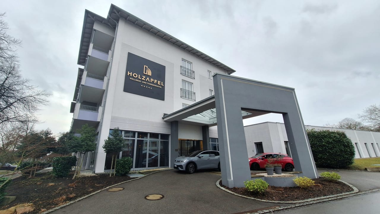 Außenansicht Hotel Holzapfel