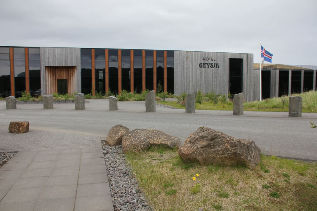 Außenansicht Hotel Geysir