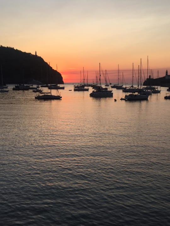 Strand Hotel Es Port