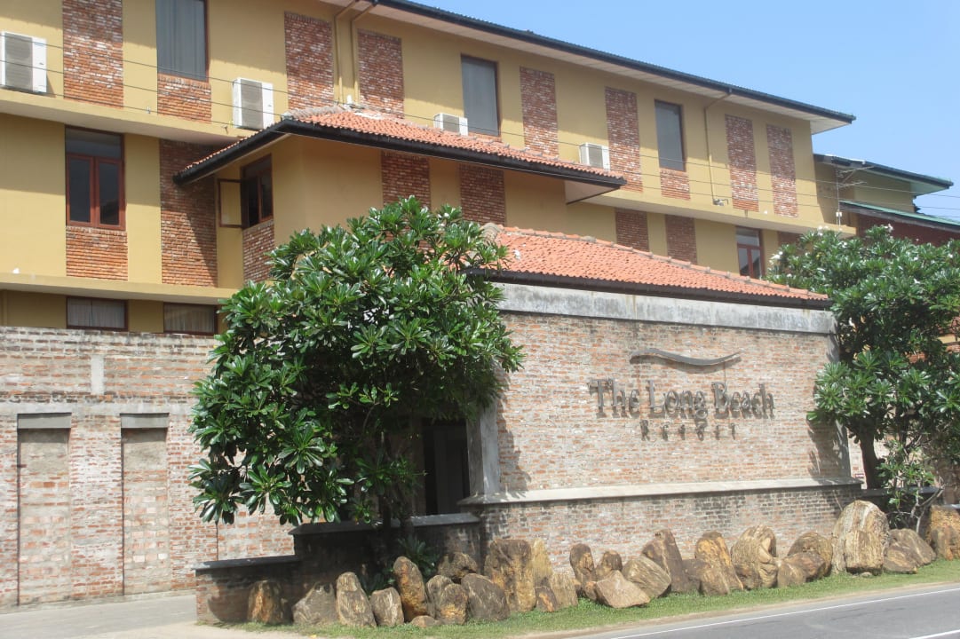 Blick von der Straße The Long Beach Resort