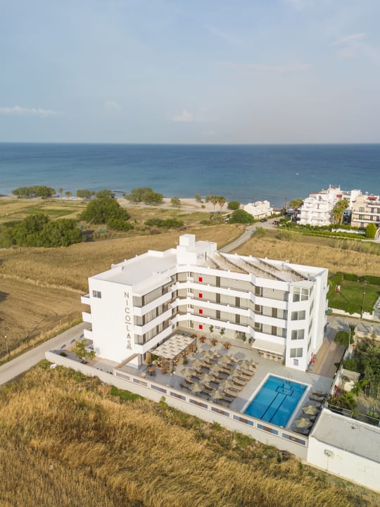 Außenansicht Nicolas Grand Suites