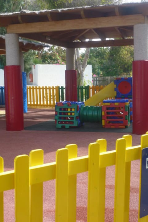 Kinderspielplatz bei den Suites... Barceló Margaritas