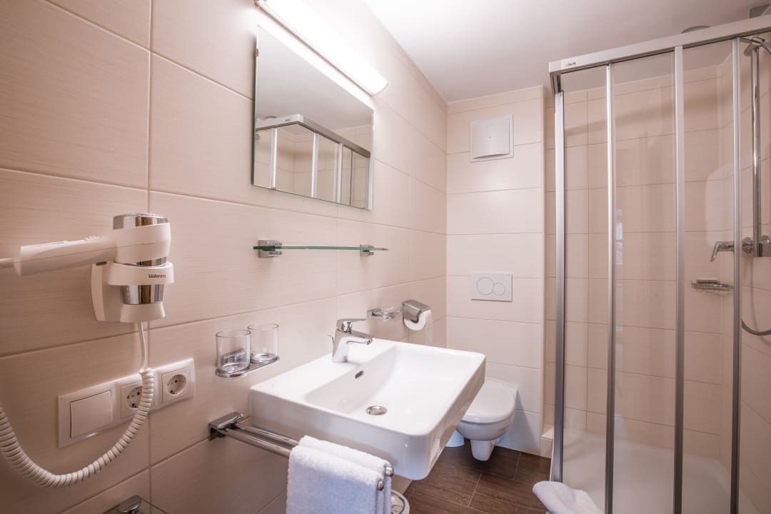 Zimmer Gästeheim Berghof