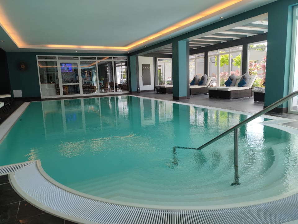 Pool Hotel Holzapfel