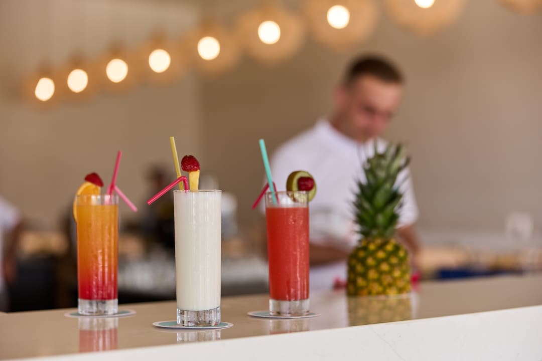 Gastro Jacaranda Luxury Resort