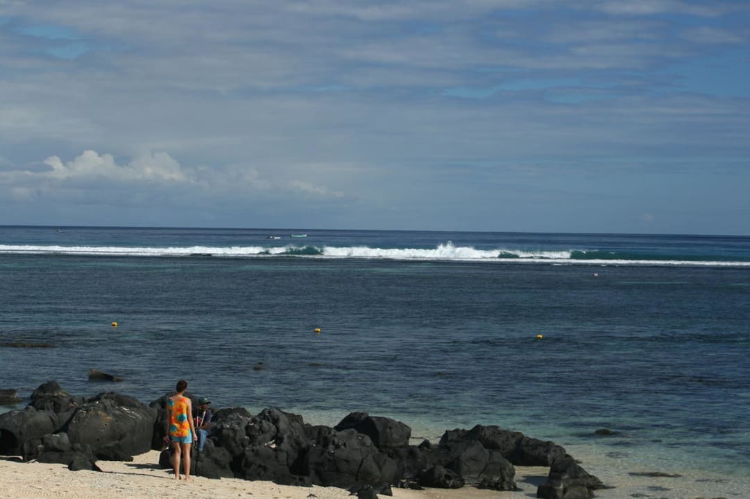 Strand vor dem Hotel Victoria Beachcomber Resort & Spa