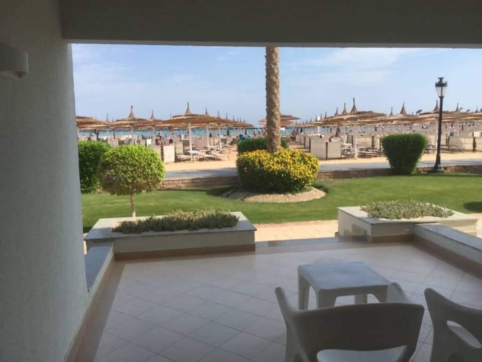  Superior Zimmer Strand 4000 Terrasse Pickalbatros Dana Beach Resort - Hurghada