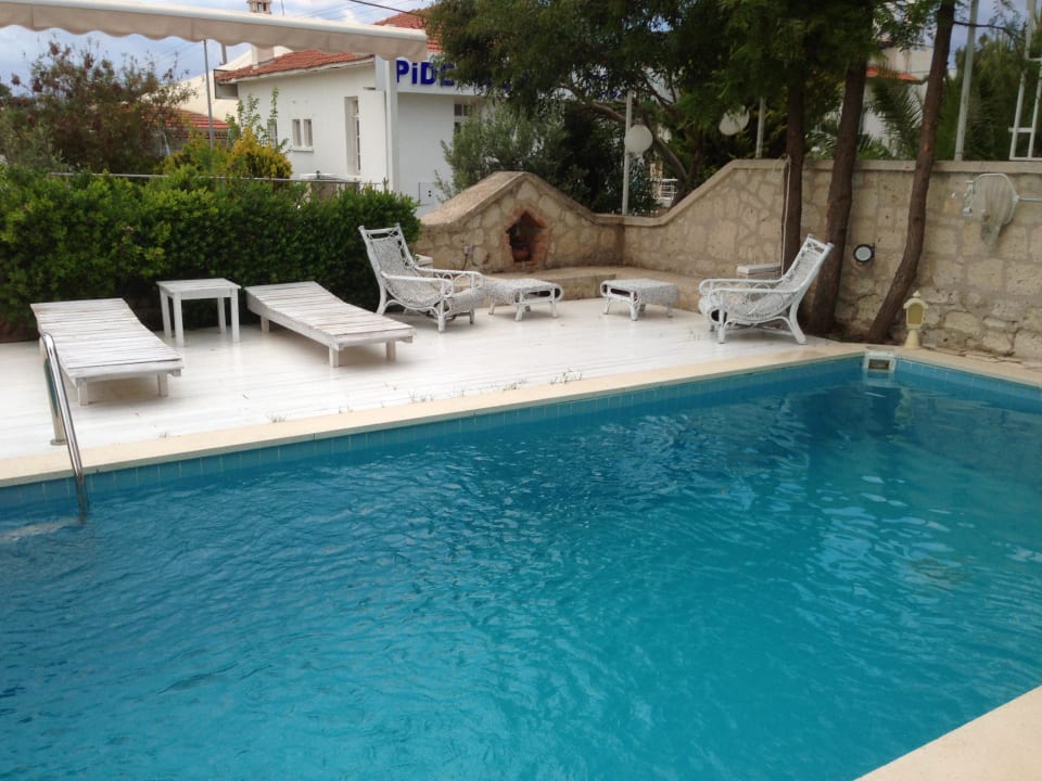 Pool am Haus  My Stone Home Hotel