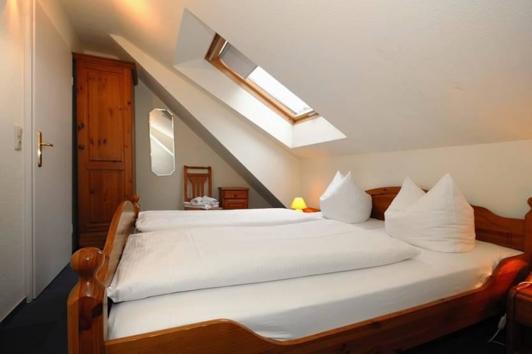 Bsp. Schlafzimmer Ferienwohnungen im Feriendorf Papillon