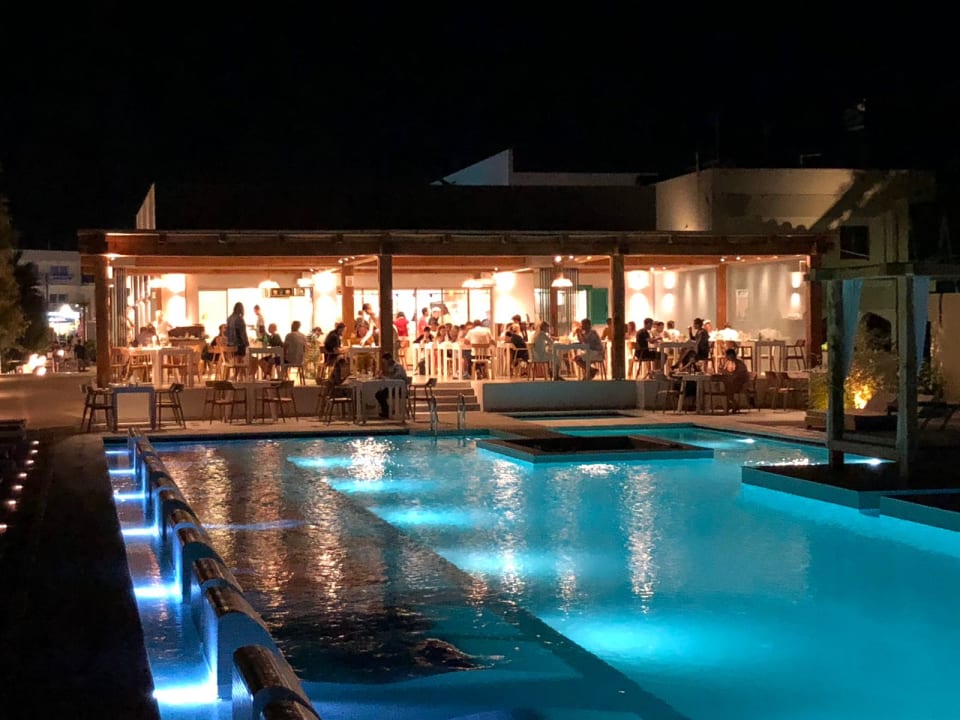 Gastro Paralos Lifestyle Beach