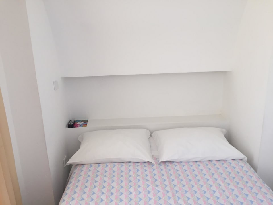 Bed Guesthouse Baga de Sal