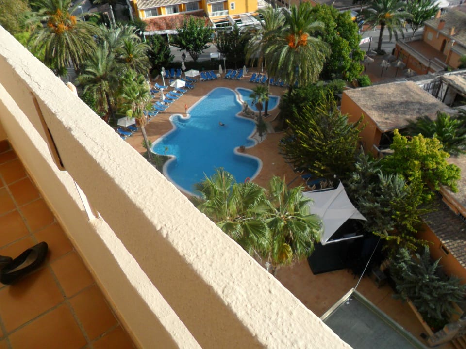 Poolanlage aus dem 8 Stock Valentin Reina Paguera