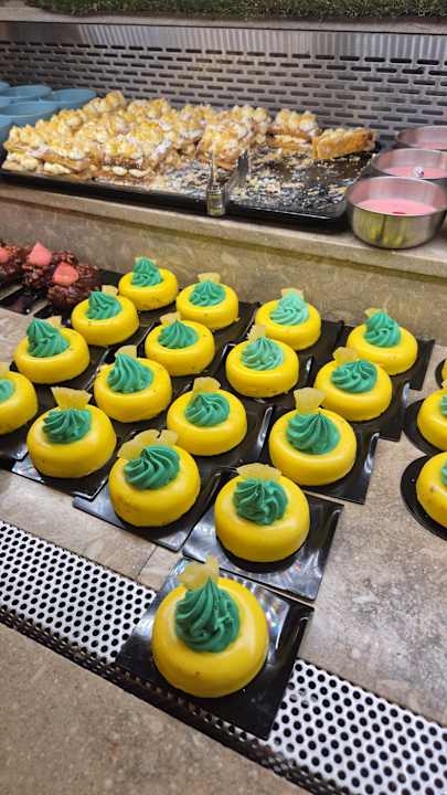 Gastro Atlantica Mikri Poli Rhodes