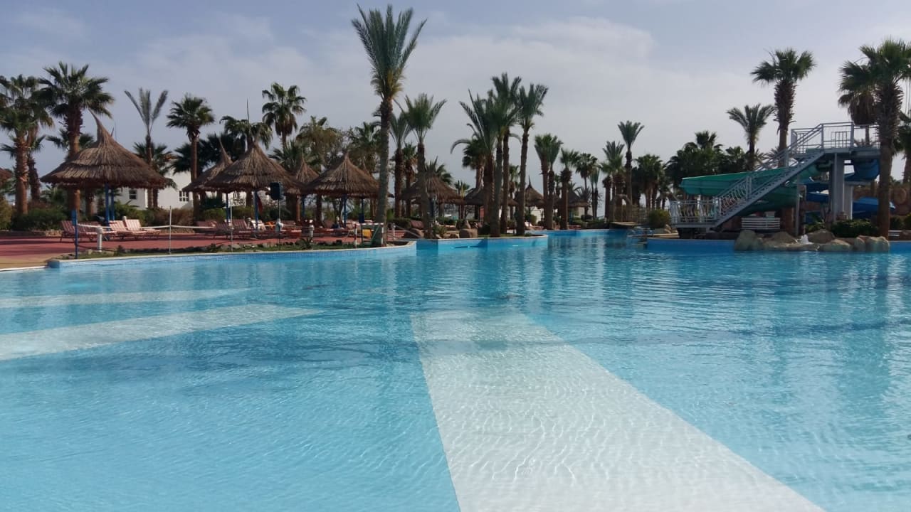 Pool Pickalbatros Golf Beach Resort