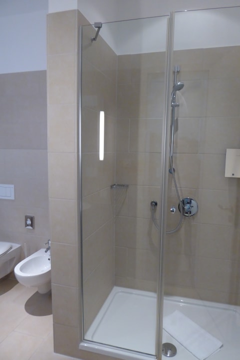 Zimmer Hotel Elbresidenz an der Therme