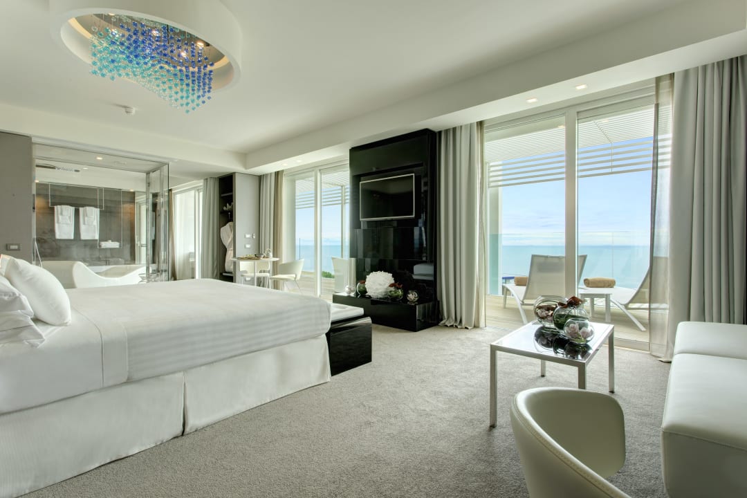 Zimmer Almar Jesolo Resort & Spa
